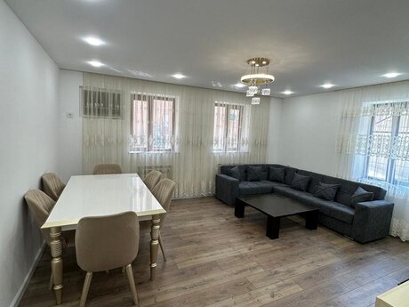 Объявление №6357661 - Баку, м. Кара Караев, 2-комн., 70 м²