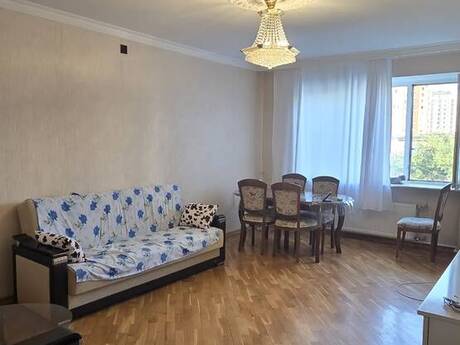 Elan №6357673 - Bakı, Nəriman Nərimanov m., 2 otaqlı, 50 m², 5/5 mərtəbə