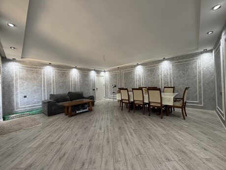5 otaqlı mənzil, 120 m², Bakıxanov: 285 000 ₼ 3