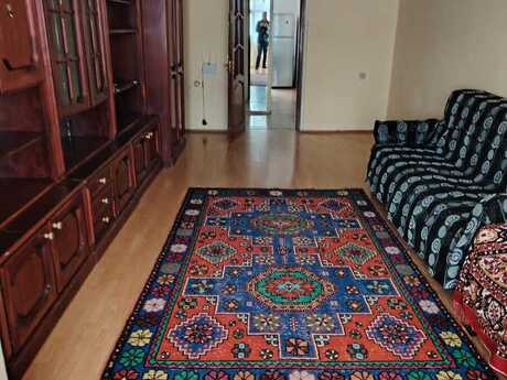 Elan №6357913 - Bakı, İnşaatçılar m., 3 otaqlı, 80 m², 5/5 mərtəbə
