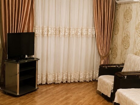Elan №6351093 - Bakı, Nəriman Nərimanov m., 2 otaqlı, 74 m², 6/19 mərtəbə
