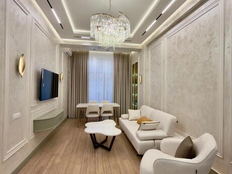 Elan №6358207 - Bakı, 28 May m., 2 otaqlı, 51 m², 9/17 mərtəbə