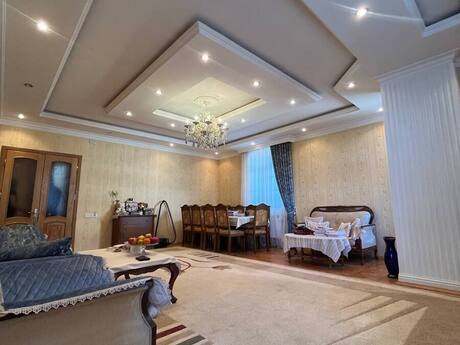 3 otaqlı mənzil, 135 m², İnşaatçılar: 330 000 ₼ 2