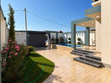 4 otaqlı həyət evi/bağ evi - Mərdəkan q. - 140 m²
