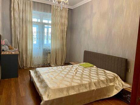 Kirayə 4 otaqlı mənzil, 170 m², Nərimanov: 1 100 ₼/ay 4