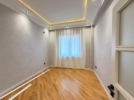 4 otaqlı mənzil, 181 m², Gənclik: 675 000 ₼ 3