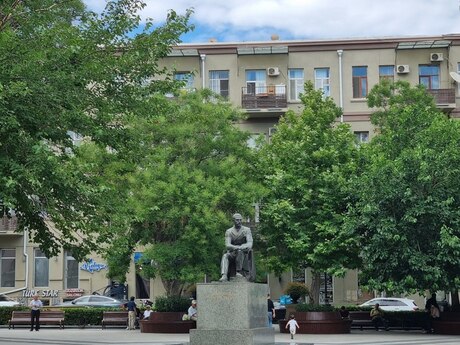 1 otaq · 33 m² · 1/5 mərtəbə, İçəri Şəhər