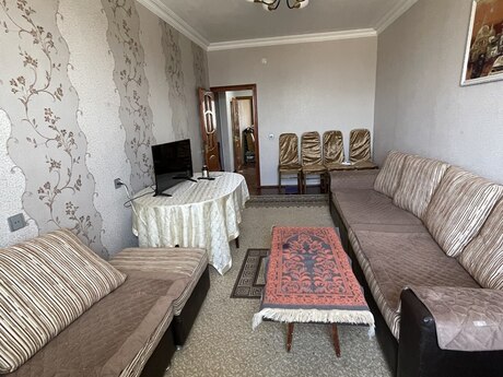 5 otaqlı mənzil, 105 m², Günəşli: 200 000 ₼ 2