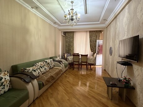 Elan №6358620 - Bakı, İnşaatçılar m., 4 otaqlı, 135 m², 10/19 mərtəbə