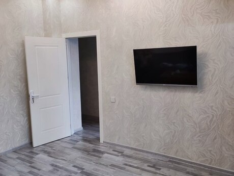 Продаётся 2-комнатная квартира в новостройке, Xalqlar Dostluğu, 60 м², 165 000 AZN, фото 2 / 10