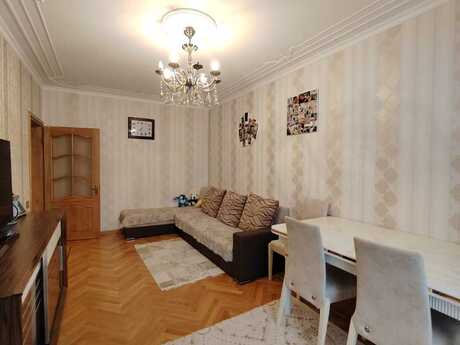 3-room old-build apartment for sale in Əhmədli, 80 m², 217 000 AZN, photo 4 / 12
