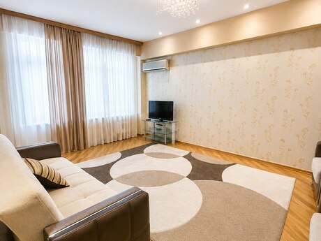 2-комнатная квартира, 105 м², Nəsimi: 237 000 ₼ 2