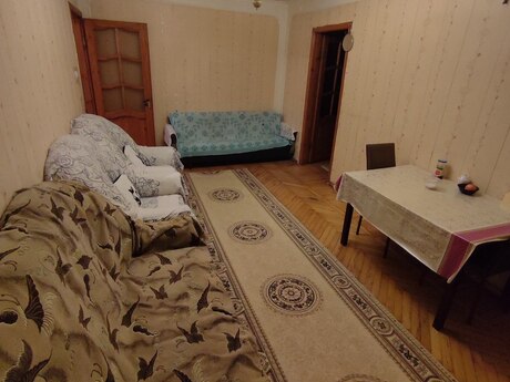 Elan №6358726 - Bakı, Neftçilər m., 2 otaqlı, 45 m², 1/5 mərtəbə
