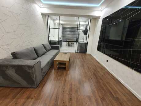 Kirayə 2 otaqlı mənzil, 80 m², Şah İsmayıl Xətai: 1 700 ₼/ay 4