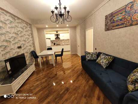Elan №6358875 - Bakı, Şah İsmayıl Xətai m., 2 otaqlı, 65 m², 7/16 mərtəbə