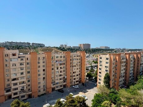 Elan №6358878 - Bakı, Yeni Günəşli q., 3 otaqlı, 80 m², 8/9 mərtəbə