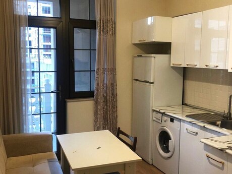 Elan №6358949 - Bakı, 28 May m., 1 otaqlı, 48 m², 6/14 mərtəbə