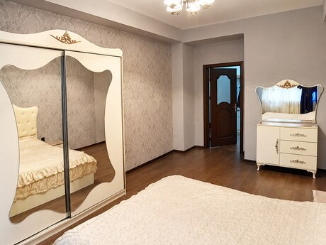 3-комн. новостройка - м. Гянджлик - 110 м²