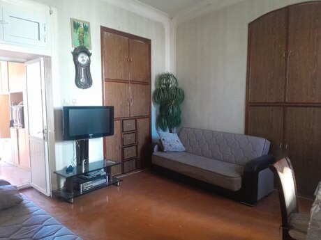 Elan №6359082 - Bakı, Nəsimi r., 2 otaqlı, 50 m², 2/2 mərtəbə