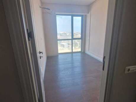4-комн. новостройка - м. Нариман Нариманов - 128 м²