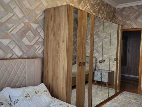 2-комнатная квартира, 80 м², 28 May: 255 000 ₼ 5