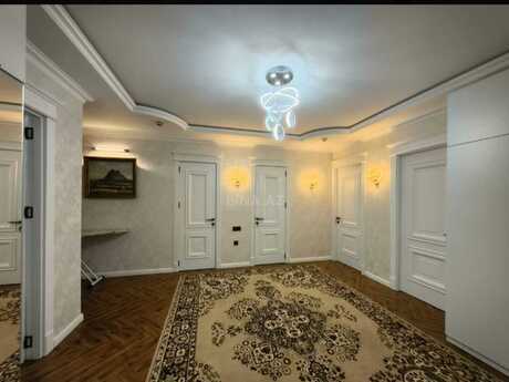 3 rooms · 135 m² · floor 11/16, Badamdar