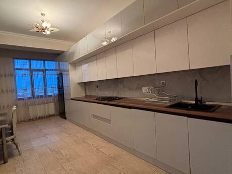 Elan №6359363 - Bakı, Bayıl q., 3 otaqlı, 140 m², 4/17 mərtəbə