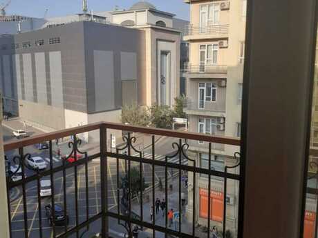 Elan №6359428 - Bakı, 28 May m., 3 otaqlı, 84 m², 5/7 mərtəbə