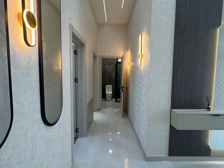 4 otaqlı həyət evi/bağ evi - Mərdəkan q. - 155 m²
