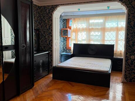 Объявление №6359520 - Баку, м. Элмляр Академиясы, 3-комн., 84 м², 2/4 этаж