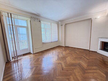 3 otaqlı mənzil, 95 m², Sahil: 350 000 ₼ 2