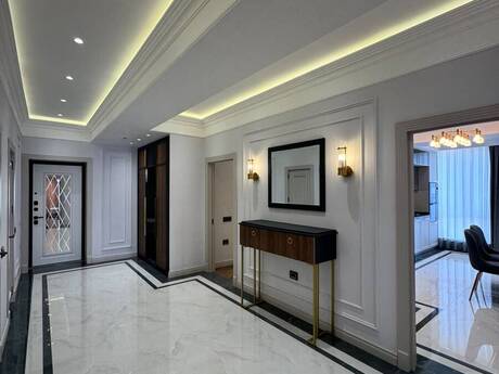 3 otaqlı mənzil, 115 m², 28 May: 585 000 ₼ 2