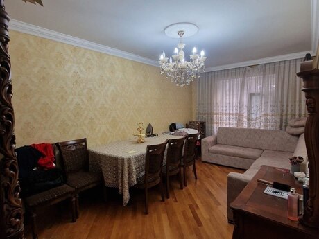 3 otaqlı köhnə tikili - Memar Əcəmi m. - 85 m²