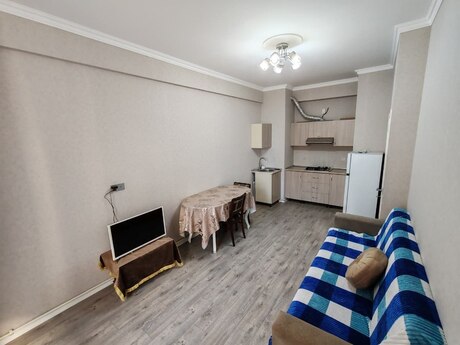 Elan №6359607 - Bakı, Yeni Günəşli q., 2 otaqlı, 50 m², 5/20 mərtəbə