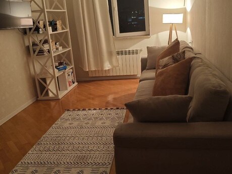 Elan №6359618 - Bakı, Azadlıq Prospekti m., 2 otaqlı, 85 m², 13/17 mərtəbə