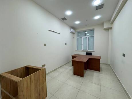 7 otaqlı ofis - Nərimanov r. - 180 m²