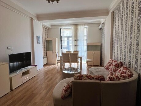 Elan №6359787 - Bakı, İçəri Şəhər m., 2 otaqlı, 90 m², 3/17 mərtəbə