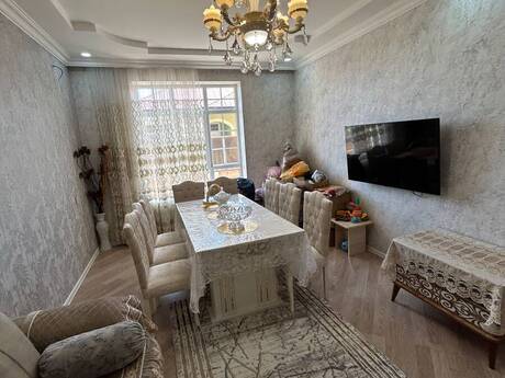 4 otaqlı həyət evi/bağ evi - Zabrat q. - 128 m²