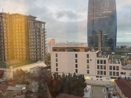 3-room apartment, 120 m², Şah İsmayıl Xətai: 300 000 ₼ 3