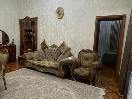Elan №6359877 - Bakı, Nizami m., 3 otaqlı, 100 m², 2/2 mərtəbə