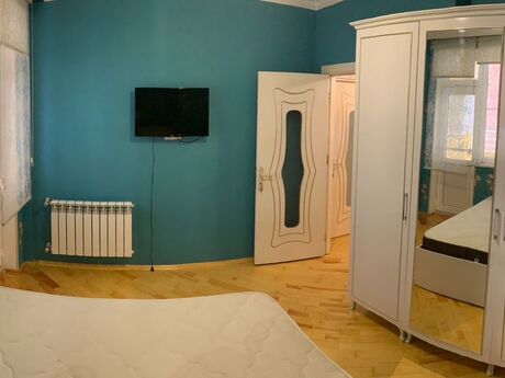 Объявление №6359903 - Баку, м. Иншаатчылар, 2-комн., 68 м², 2/21 этаж