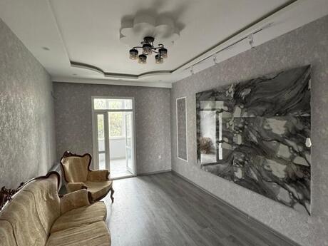 Elan №6359971 - Bakı, Gənclik m., 3 otaqlı, 80 m², 4/5 mərtəbə