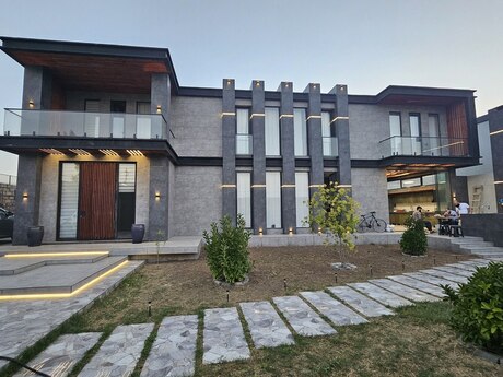 6 otaqlı həyət evi, 300 m², Sea Breeze: 640 000 ₼ 3