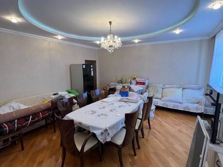 Объявление №6360052 - Баку, м. Автовокзал, 3-комн., 135 м², 14/17 этаж
