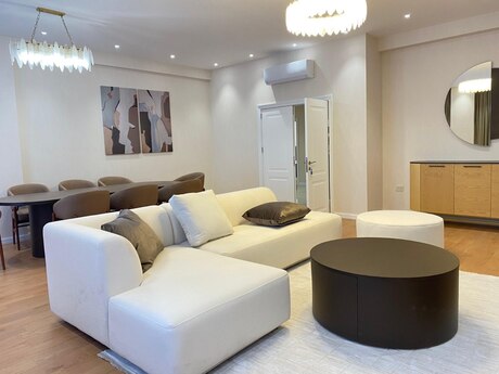 Elan №6360138 - Bakı, Nizami m., 3 otaqlı, 180 m², 9/18 mərtəbə