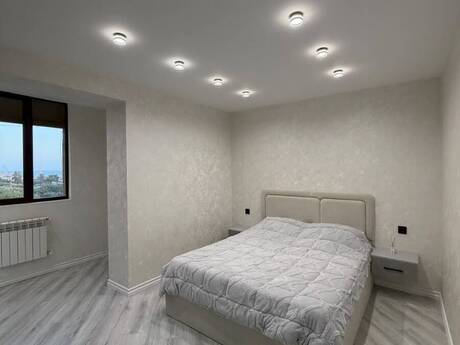 2 otaqlı köhnə tikili - Həzi Aslanov m. - 60 m²