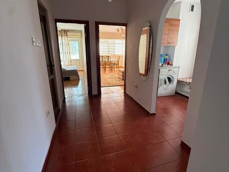 2 otaqlı köhnə tikili - Nəsimi r. - 70 m²