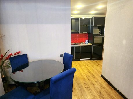 3-комн. новостройка - м. Нариман Нариманов - 90 м²