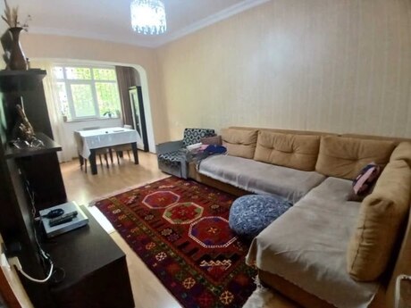 Объявление №6360341 - Баку, м. Насими, 3-комн., 85 м², 2/9 этаж