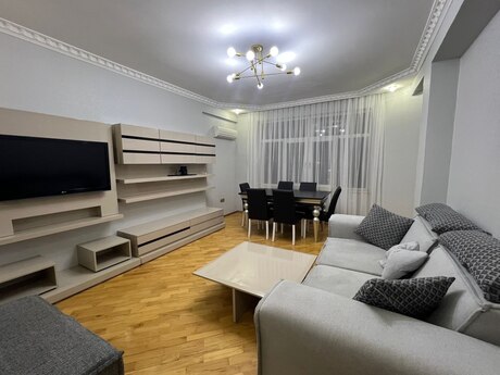 Elan №6360555 - Bakı, Həzi Aslanov m., 2 otaqlı, 100 m², 15/18 mərtəbə